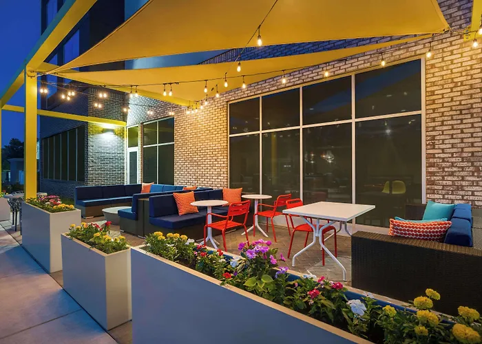Tru By Hilton Charlotte Tyvola I-77 Hotel